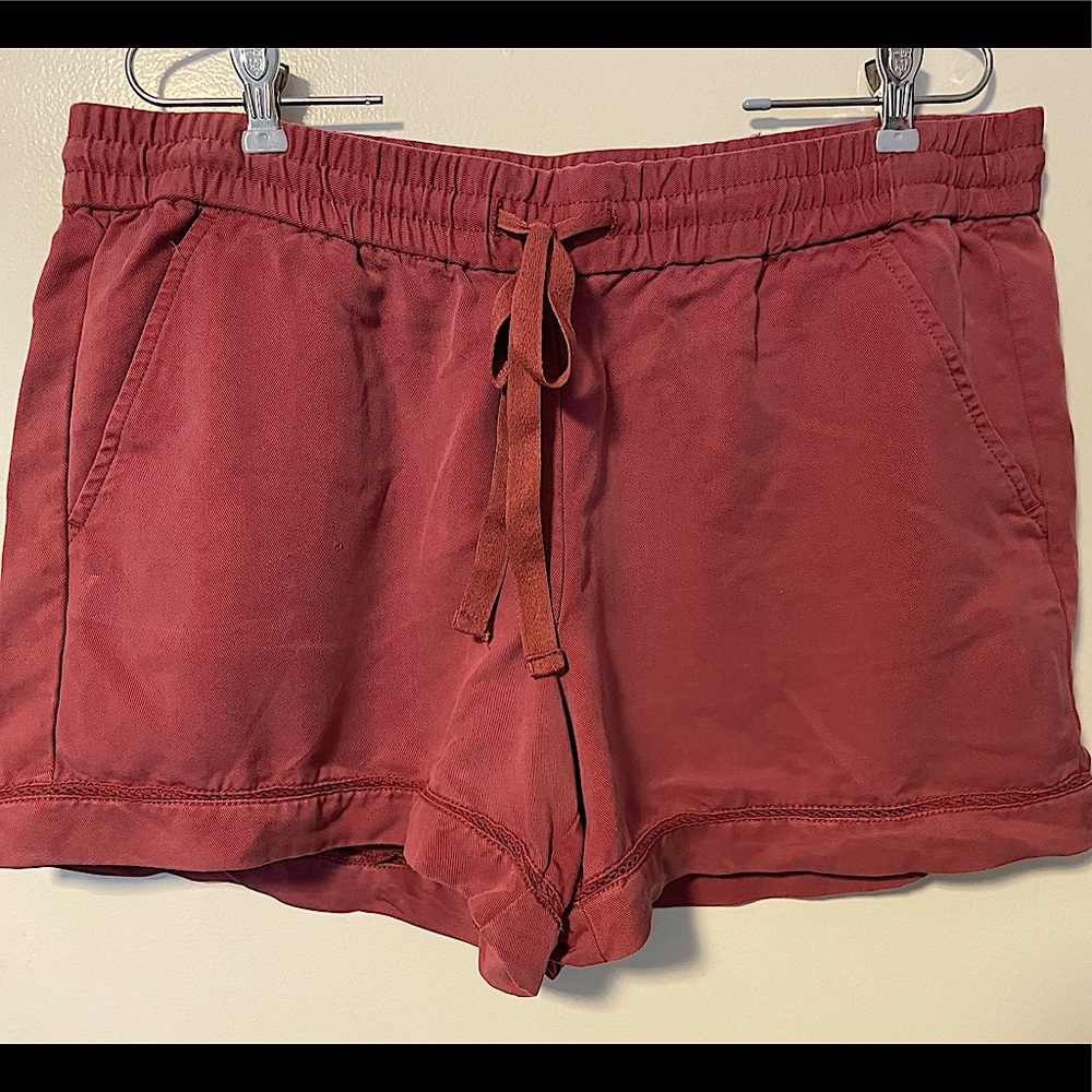 Loft Shorts